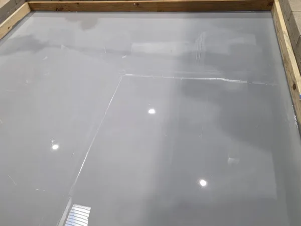 Solid epoxy floor finish with smooth, high-shine surface